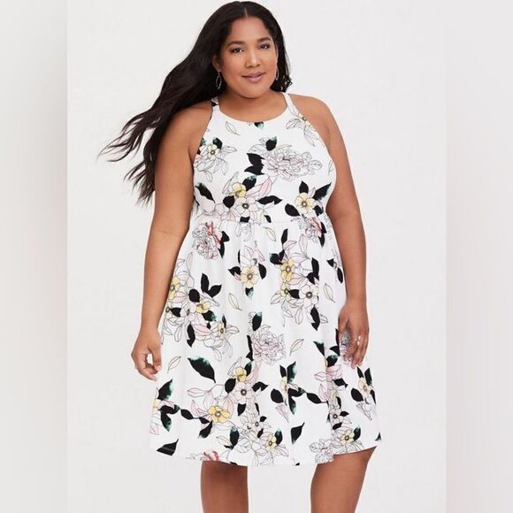 Torrid Mini Textured Knit Floral Skater Dress Size 2 2X - Picture 2 of 10